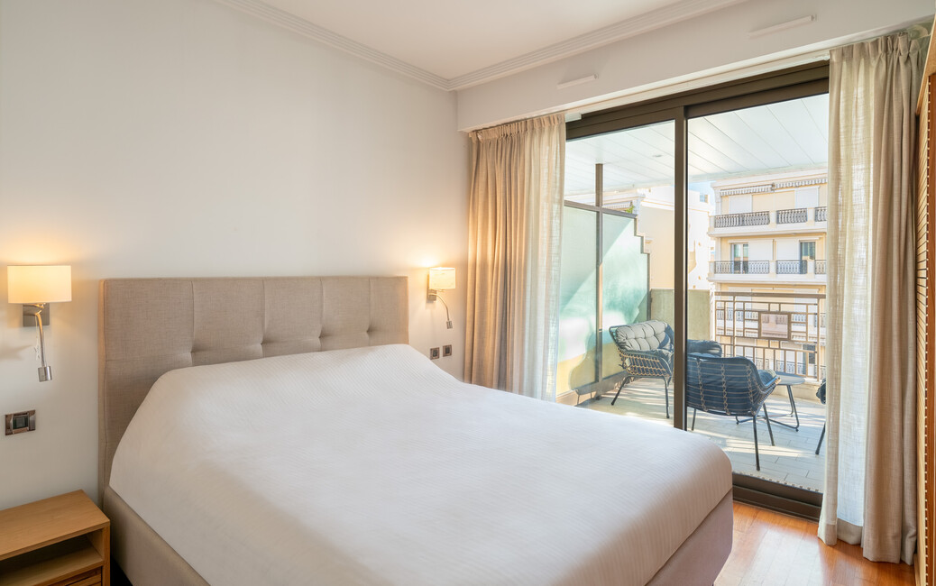 LE CASTEL - One-Bedroom Apartment with Mixed Use - Ideal investm, Jardin Exotique, Monaco - 5