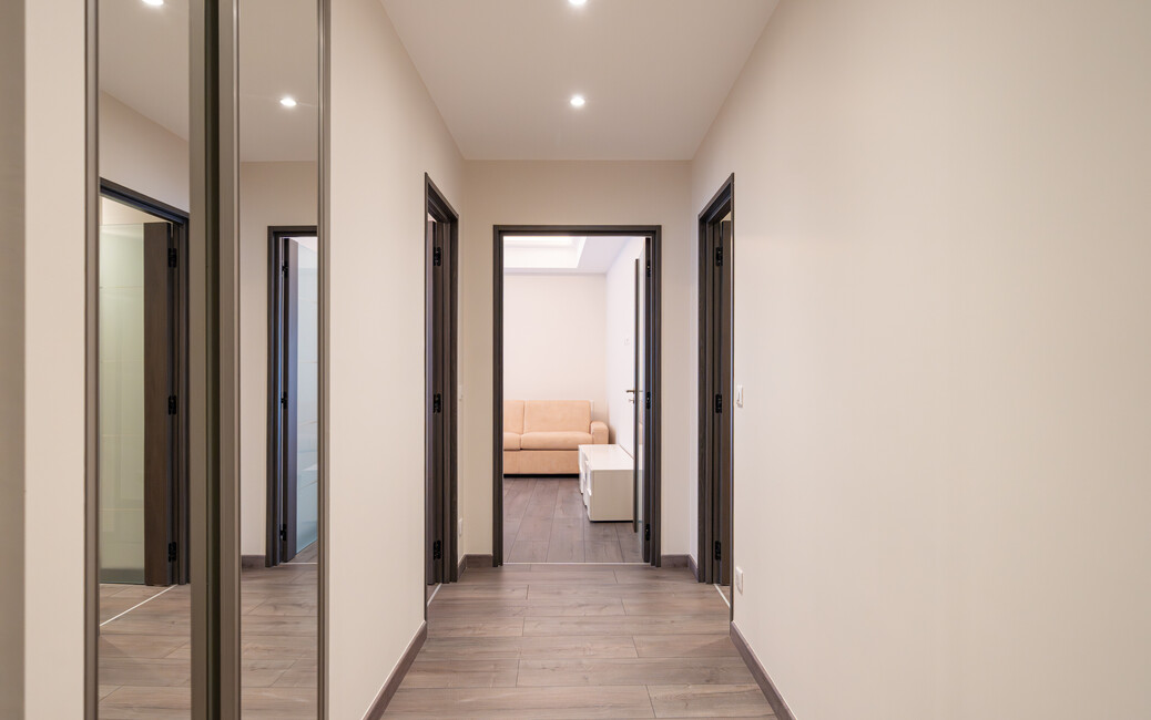 ROQUEVILLE - 4 locali Ristrutturato - Resa del 2,9 %, Monte-Carlo, Monaco - 4