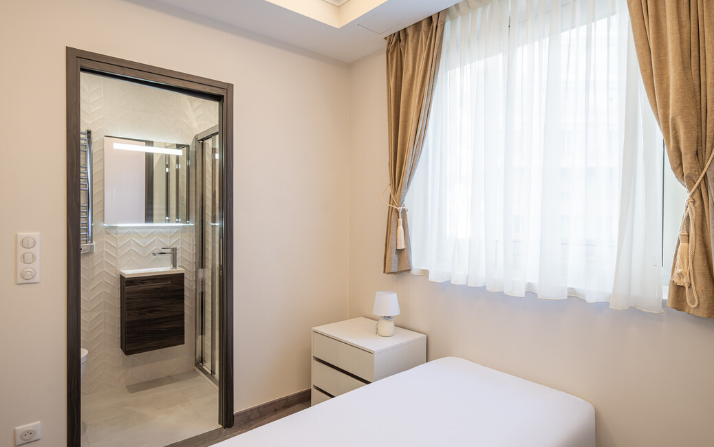 ROQUEVILLE - 4 locali Ristrutturato - Resa del 2,9 %, Monte-Carlo, Monaco - 12