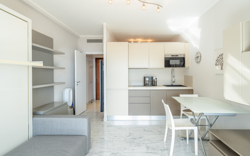 LIGURES - Jardin Exotique - Studio Rénové Vue Mer, Jardin Exotique, Monaco - 3