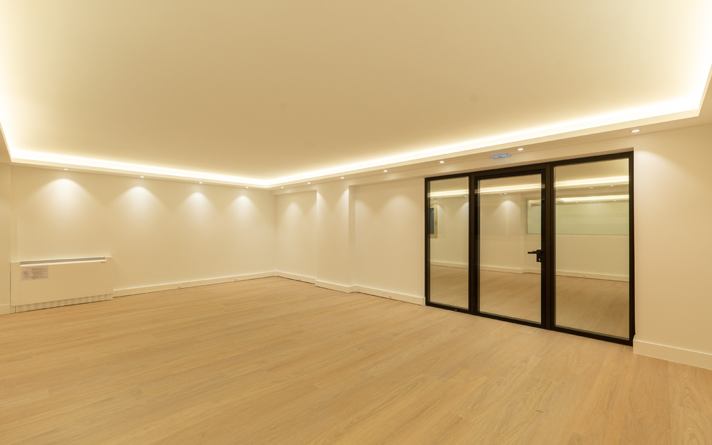 Large prestigious offices in the Carré d'Or - 17