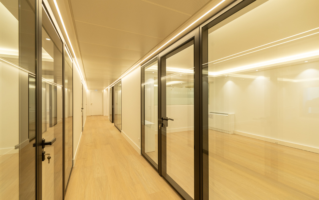 Large prestigious offices in the Carré d'Or - 13